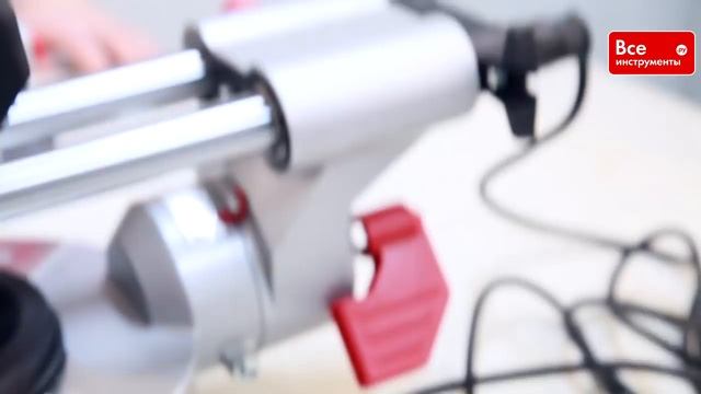 Торцовочная пила Metabo KGS 216m смотреть онлайн