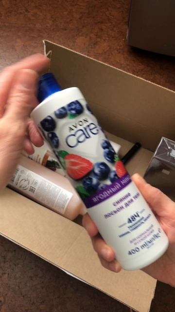 08-02-2025 видеообзор на лосьон для тела Avon Care«Ягодный микс» смотреть онлайн