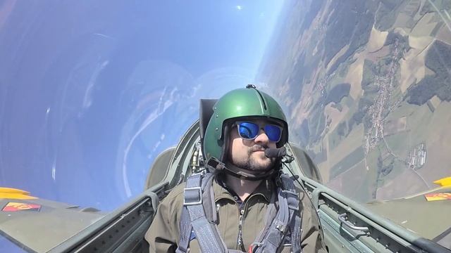 Czech Top Gun - L-39 Albatros | Blue Sky Service смотреть онлайн