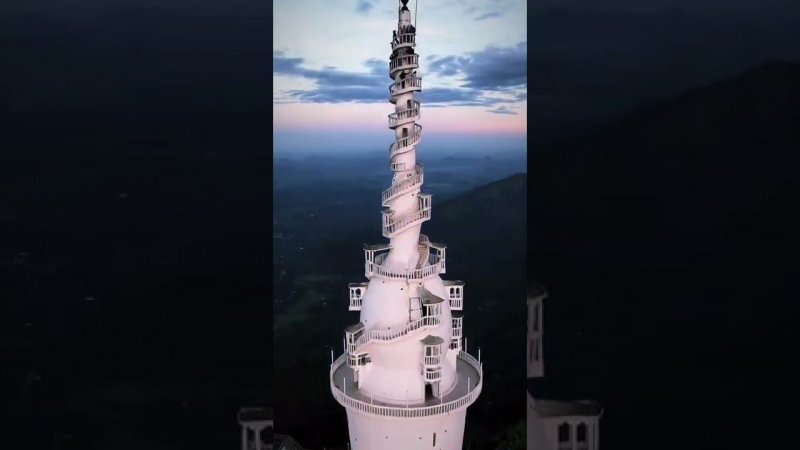 Винтовая башня Амбулавава. Шри-Ланка