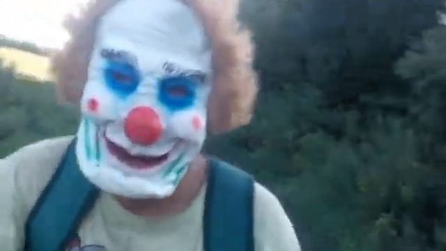 клоун НА МОТО МИНСК ХА ХА ХА.Clown Motorcycles MINSK HA HA HA смотреть онлайн