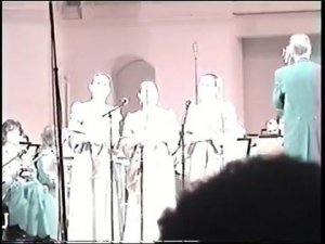 "Не велят Дуне за реченьку ходить". Народная песня. Исполняет Трио ЛАДА.