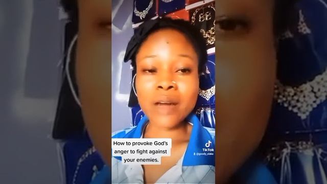 Use Alligator Pepper And Sand To Fight Against Your Enemies. смотреть онлайн