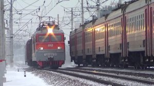 ВЛ10-1501 с 6-ю грузовыми вагонами