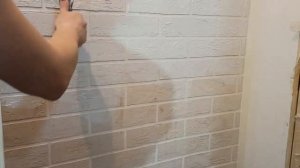 как своими руками сделать кирпич на стене из гипсовой штукатурки