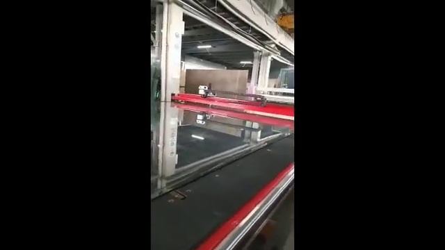 Jumbo glass cutting table, hydraulic tilting table, shape cut, low'e deletion... смотреть онлайн
