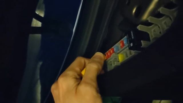 Chevy Volt Dead Instrument Panel Screen Fix #2 смотреть онлайн