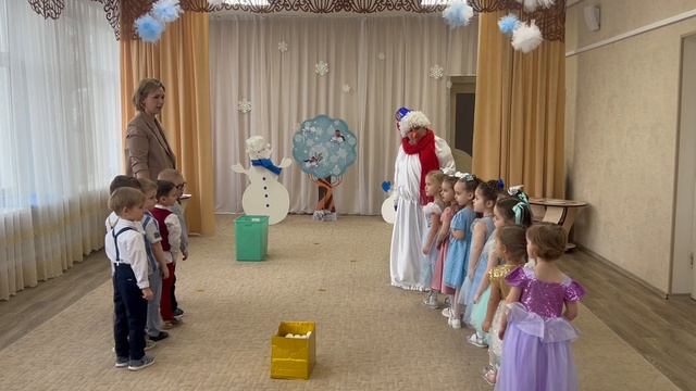 Зимнее развлечение для средней группы Земляничка