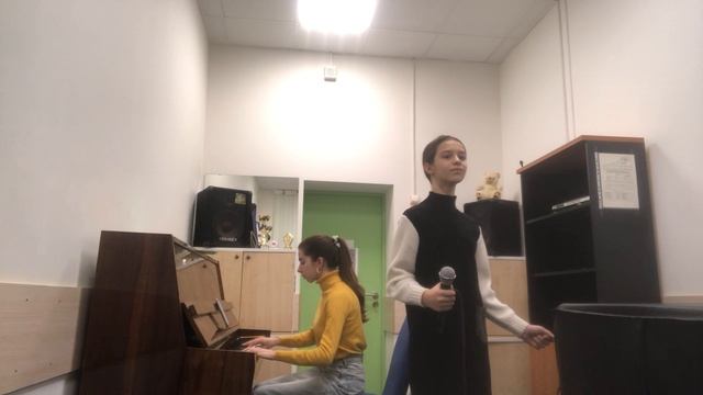 Елизавета Л «Как прекрасен этот мир», Давид Тухманов смотреть онлайн