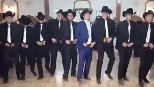 Девки зажигают😂 смотреть онлайн