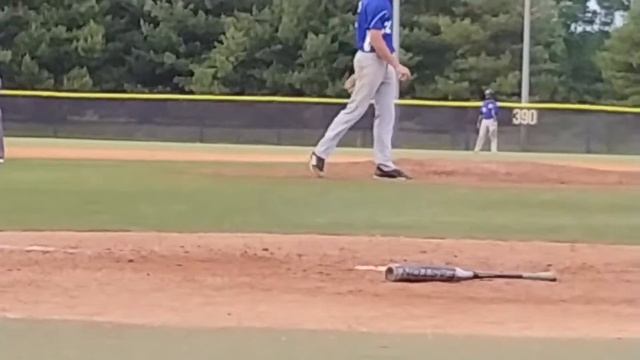 Hunter Ashburn HR off Pitt pitcher Matt Little смотреть онлайн