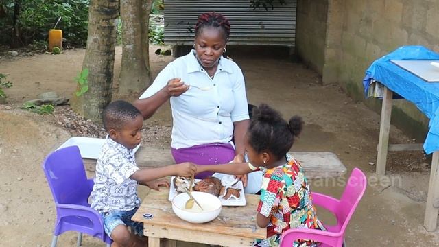 MOST APPETIZING, GARRI IJEBU SOAKINGS & TILAPIA FISH!! смотреть онлайн