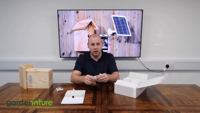 Gardenature Solar-Powered WiFi Bird Box Camera | What's in The Box? смотреть онлайн
