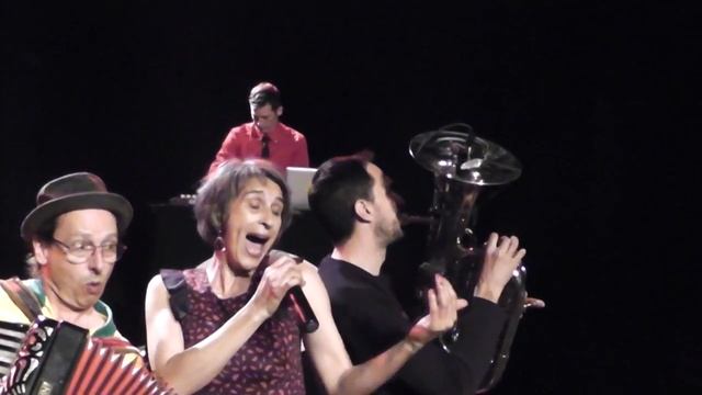 L'Art à Tatouille-La Diva du Minervois смотреть онлайн