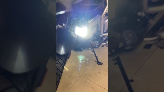 LED противотуманки RIGID DSS-PRO на Адвенчера R1250GS