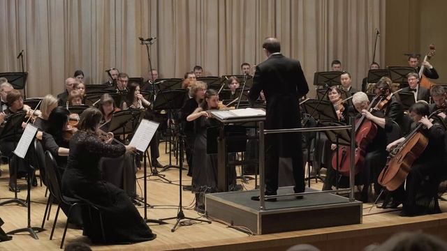 П. Чайковский Торжественная увертюра "1812 год". смотреть онлайн