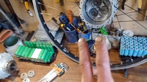 Шестерні редукторного мотор-колеса Bafang