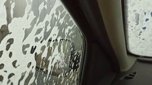 Мойка авто роботом. Есть ли смысл?