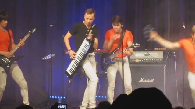 гр. На-На" Шляпа"... Кёльн 5.12.2015 смотреть онлайн