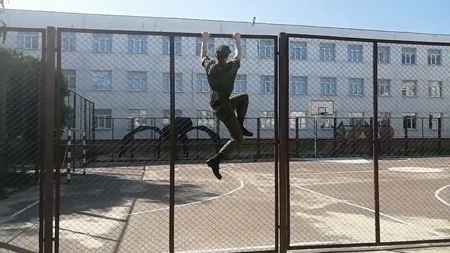 Подготовка разведчика преодоление препятствий часть1