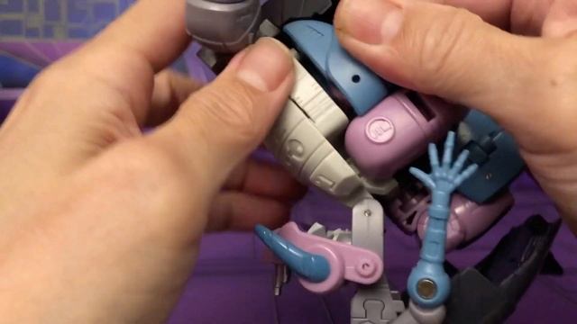 Oversized KO Transformers Studio Series Sharkticon Gnaw - Shark Maniac SM-01 Guardian Of Mankind смотреть онлайн