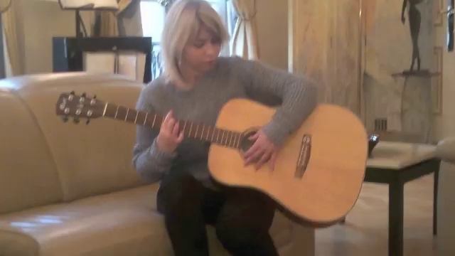 Interprétation de Jenny Wren par Marilyn et John смотреть онлайн