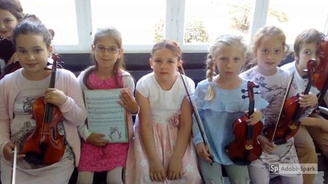 Za nama je još jedna nezaboravna godina ispunjena uspomenama, druženjima i muzikom. смотреть онлайн