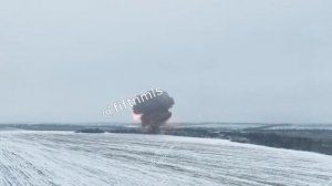 Подрыв напичканного взрывчаткой КАМАЗА у позиций противника.