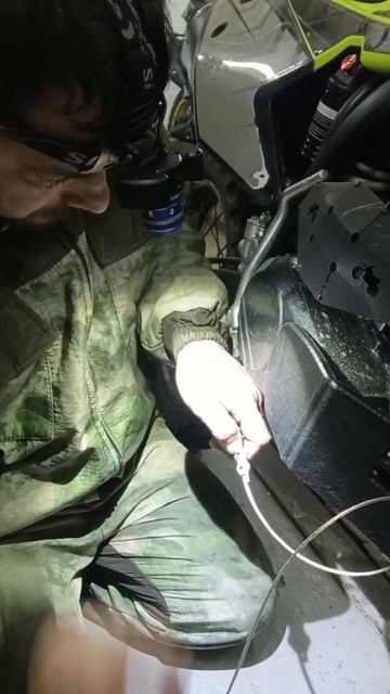 Установка "кустореза" на тормозную лапку JHL S004R (ATAKI S004R) смотреть онлайн