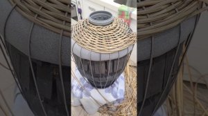 Вазон из ротанга