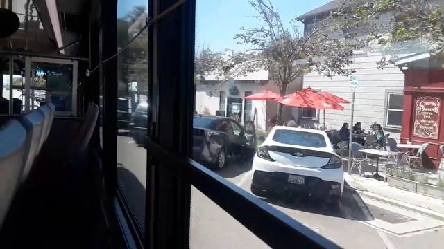 Red Gillig Beluga San Diego MTS Gillig Low Floor Plus EV 1605 Route 2 (Downtown) смотреть онлайн