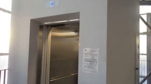 Лифт КМЗ Протон 2016 г. на надземном переходе по ул. Люблинская