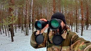В лес на лыжах / свиную ногу ест зверь / шкура убитого лося / говяжьи кости для зверей / корм птиц