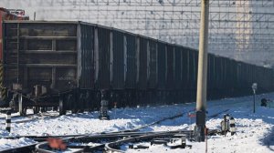 В Томской области грузовой поезд сбил подростка в наушниках