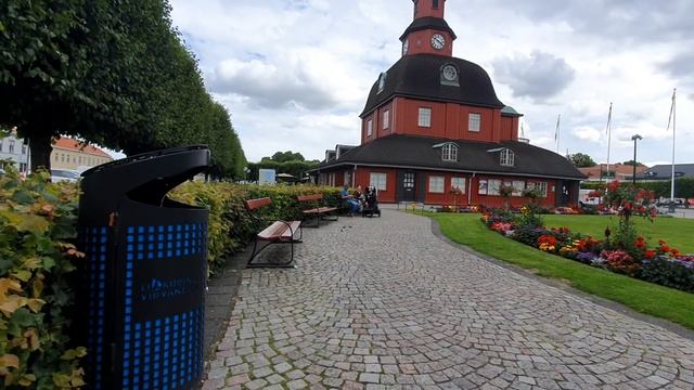 Nya stadens torg, Lidköping vid Vänern смотреть онлайн