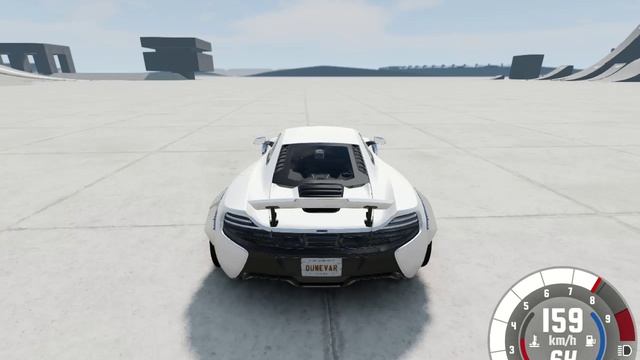 McLaren 650s разрушение на автодроме