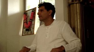 Цезарь Теруэль сатсанг Индия Путтапарти 13.12.2008