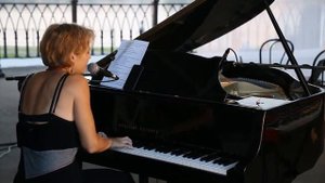 Екатерина Черноусова, Москва