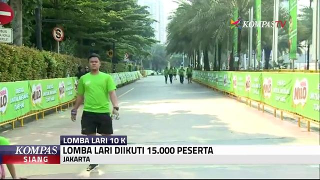 Lomba Lari 10 KM di Kawasan Kuningan смотреть онлайн
