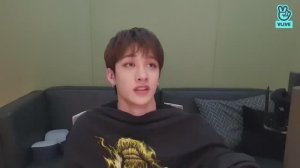 Stray Kids Vlive
Трансляция Бан Чана (Apr 12 2021)
Комната Чани 🐺 Ep. 101