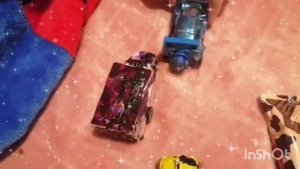 Игры папы и сына. конфеты