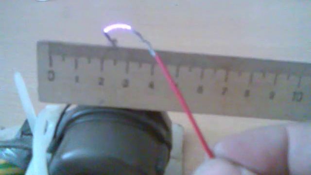 Катушка Тесла. Опыт №1. Длинна дуги. смотреть онлайн