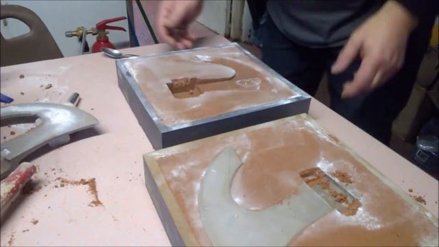 fonderie moulage hache viking aluminium ( foundry molding ax viking aluminum) смотреть онлайн