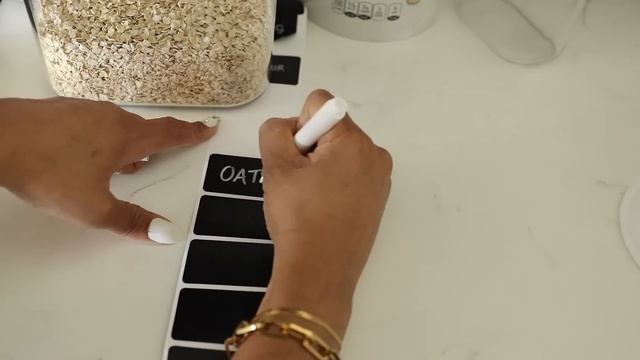 De-Clutter, Organize & Clean My Pantry w/ Me! ➟ (transformation) смотреть онлайн