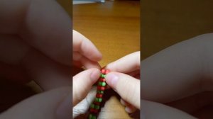 Как завязать колечко из бисера в два ряда
