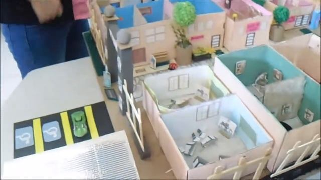 UN DÍA EN MI ESCUELA/PITUFOS /EXPOSICIÓN DE MAQUETAS/UPNECH GUACHOCHI /VLOG смотреть онлайн