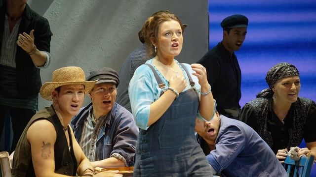 Sneak Peek of MAMMA MIA at the DCPA смотреть онлайн