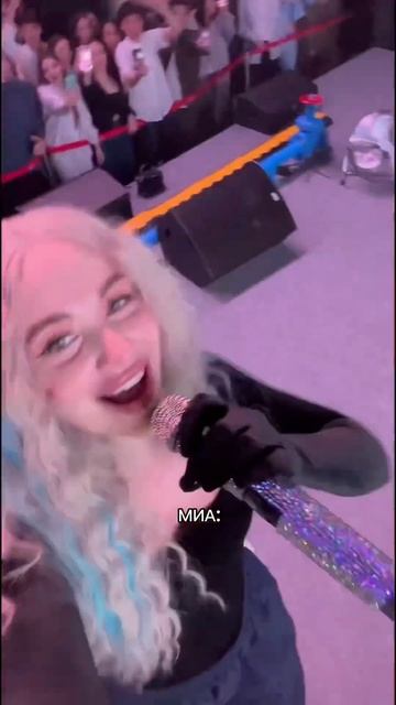 В МИА БОЙКА ПРИЛЕТЕЛО ТЕЛЕФОНОМ смотреть онлайн