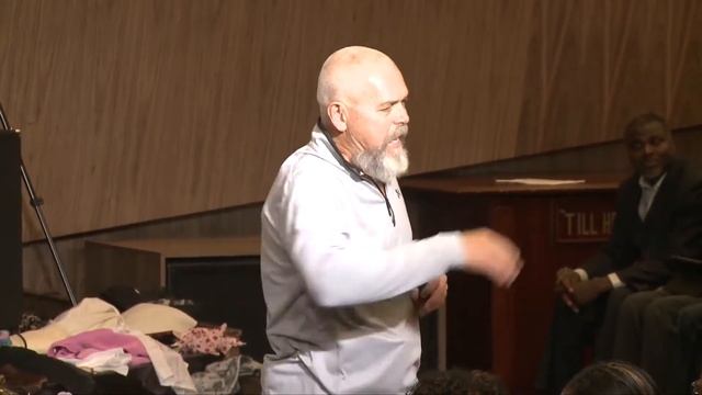 Дэвид Хоган, исцеление огнестрела, исцеление прокаженного и другие чудеса