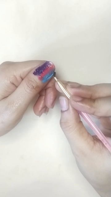 Easy sponge स्पंज nail 💅 art design #shorts #nailartdesign2024 #nailpolish #nailpolishhacks #nails смотреть онлайн